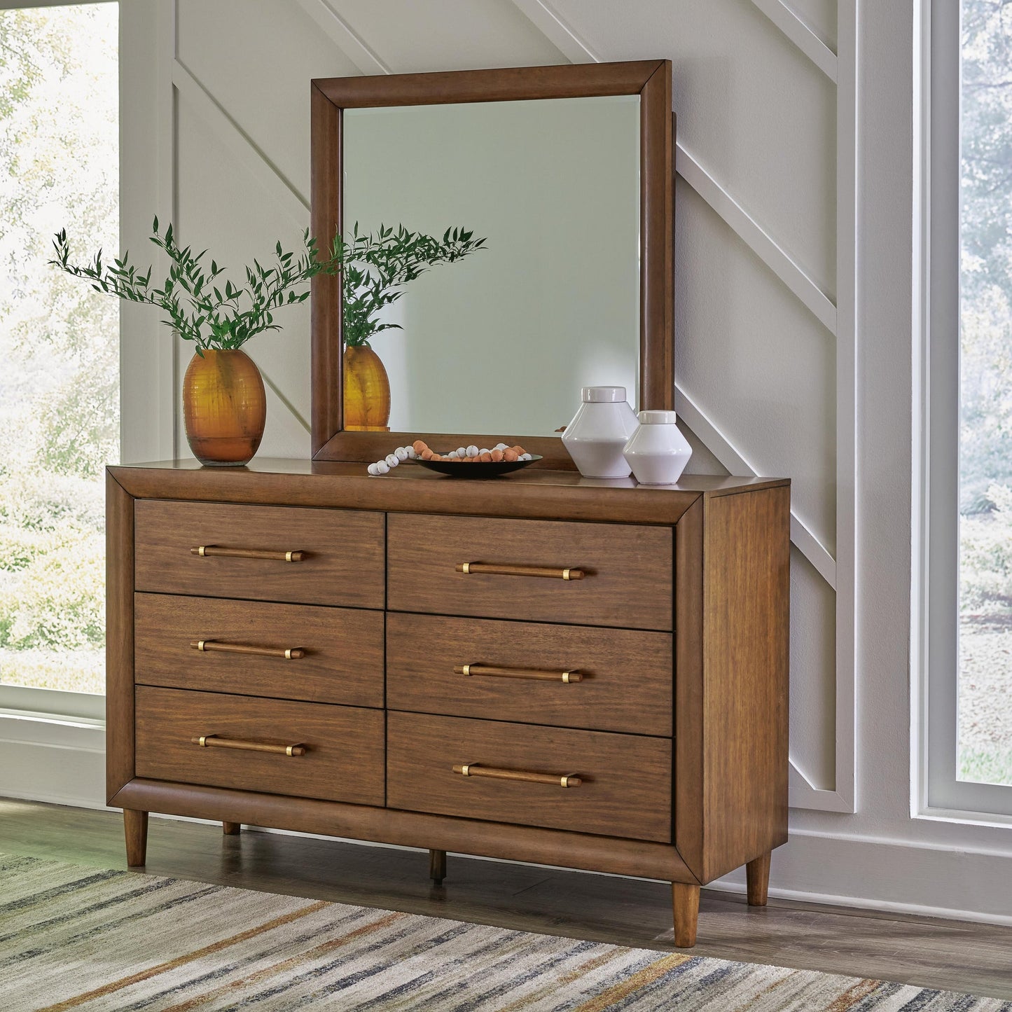 Lyncott Queen Upholstered Bed with Mirrored Dresser and Nightstand